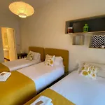 Insidehome Centro -hab Con Bano Privado En El Centro Y Opcion De Parking- Hostel *