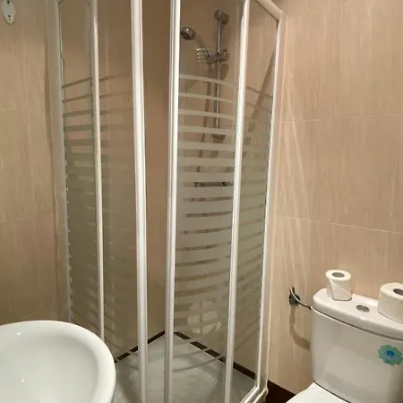 بيت شباب Insidehome Centro -hab Con Bano Privado En El Centro Y Opcion De Parking-