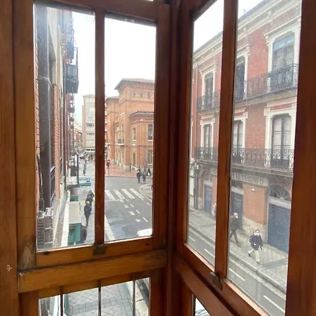 Hostel Insidehome Centro -hab Con Bano Privado En El Centro Y Opcion De Parking- Valladolid