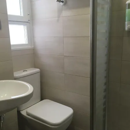 Pensión Insidehome Centro -hab Con Baño Privado En El Centro Y Opcion De Parking- 3*