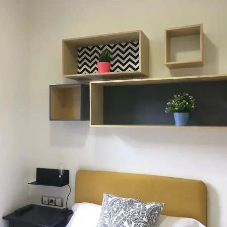 Insidehome Centro -hab Con Bano Privado En El Centro Y Opcion De Parking- 3*