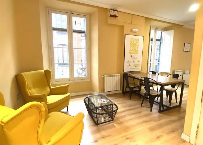 Hostel Insidehome Centro -hab Con Bano Privado En El Centro Y Opcion De Parking-