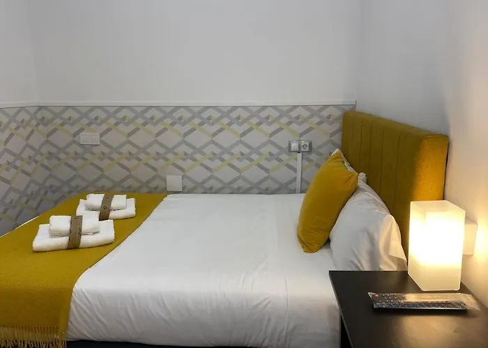 Ostello Insidehome Centro -hab Con Bano Privado En El Centro Y Opcion De Parking- *