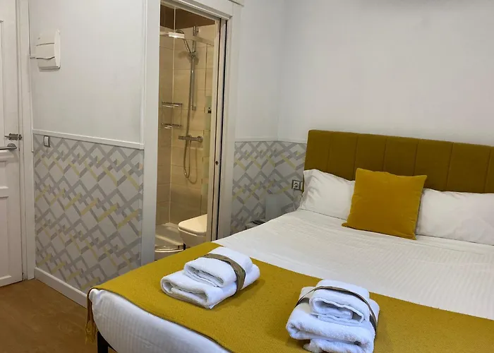 Insidehome Centro -hab Con Bano Privado En El Centro Y Opcion De Parking- Hostel Valladolid