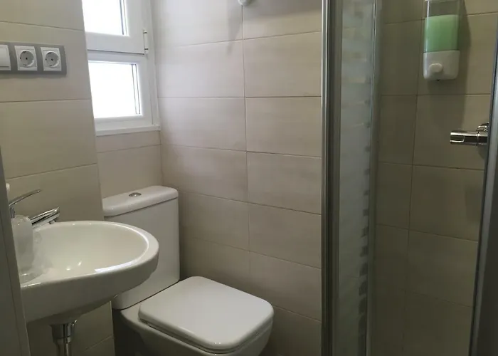 Ostello Insidehome Centro -hab Con Bano Privado En El Centro Y Opcion De Parking- *