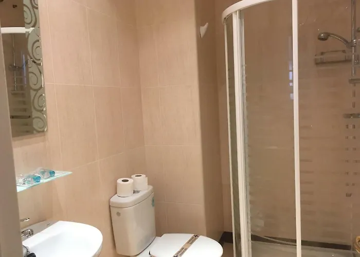 Albergue Insidehome Centro -hab Con Bano Privado En El Centro Y Opcion De Parking- *